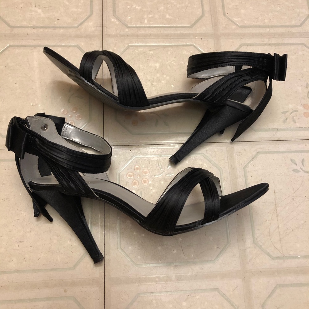 Charlotte Russe Dress Heels with Bow